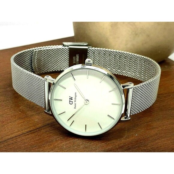 Daniel Wellington Womens Watch DW00100164 White Dial 32mm Silver Tone Mesh Strap - Picture 7 of 13